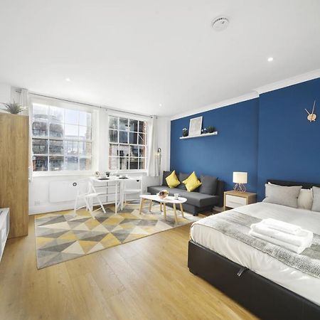Studio Apartment By Homely Stays Londres Exterior foto